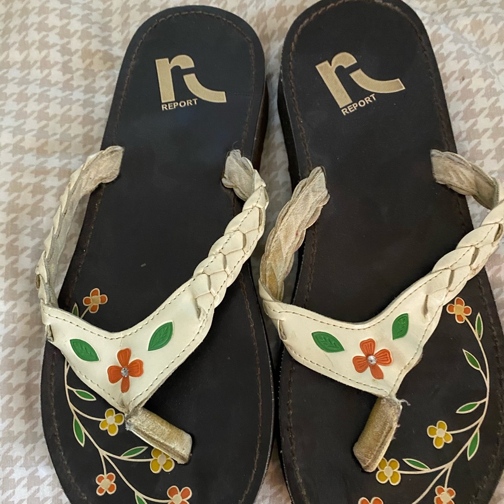 Report Flip Flops, Size 9